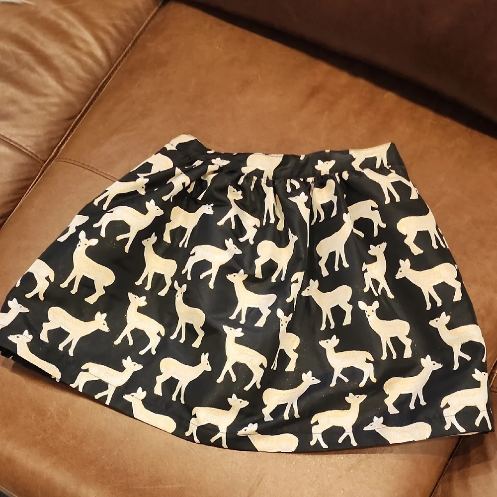Gymboree Black and Cream Bubble Mini Skirt